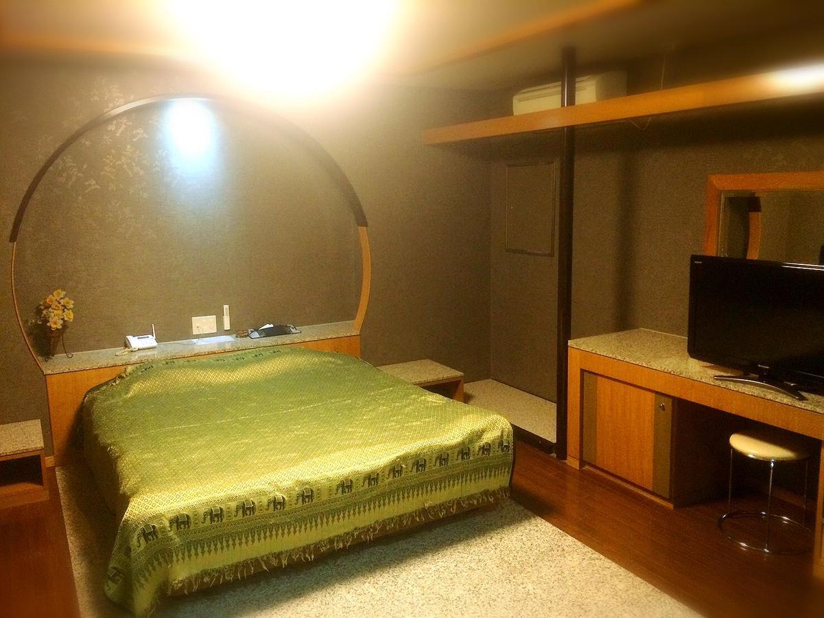 Hotel One Love (Adults Only) Osaka Esterno foto